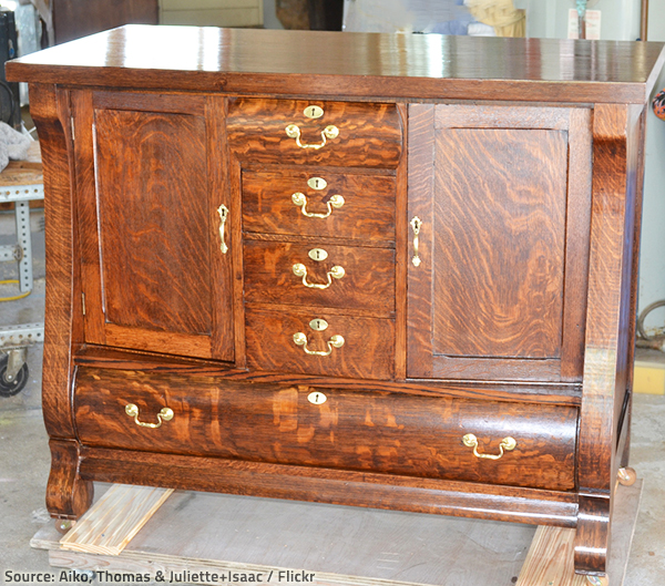 Professional furniture care is your best bet when it comes to worn out lacquer furniture.